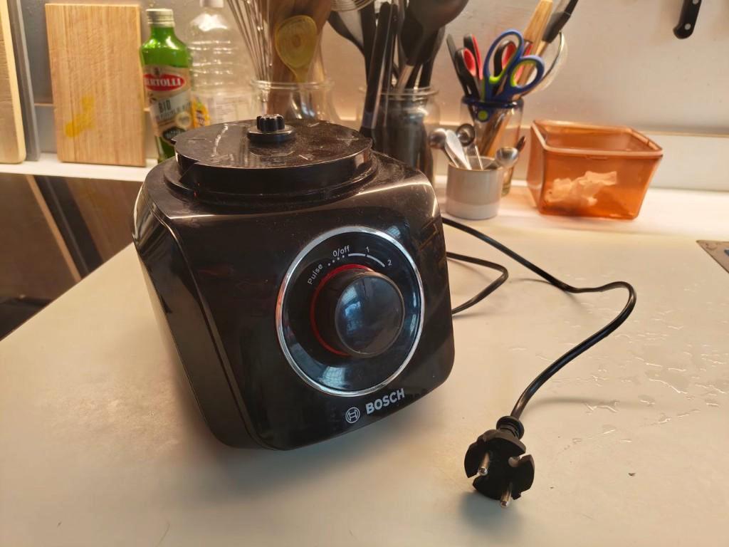 Bosch blender onderstuk - gratis