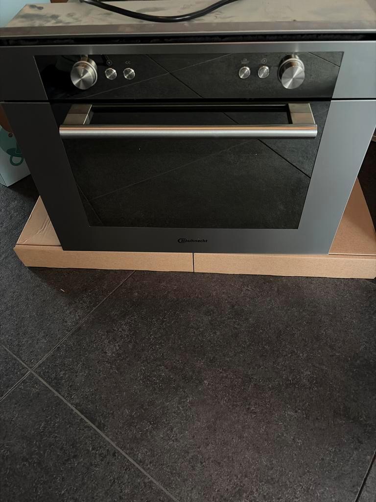 Gratis ophalen: Defecte combi oven - Bauknecht