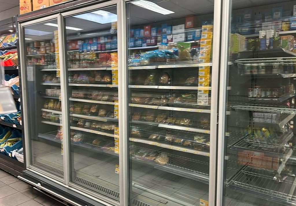 Diepvries af te halen(oud ijzer)