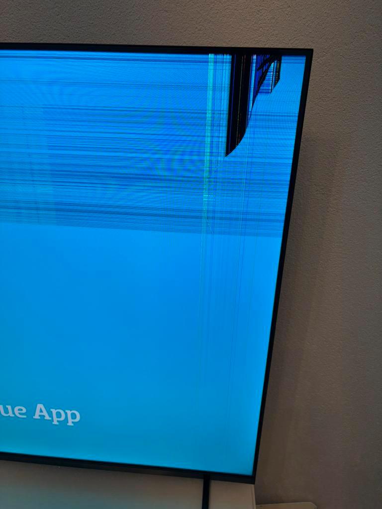 Televisie jvc 65 inch