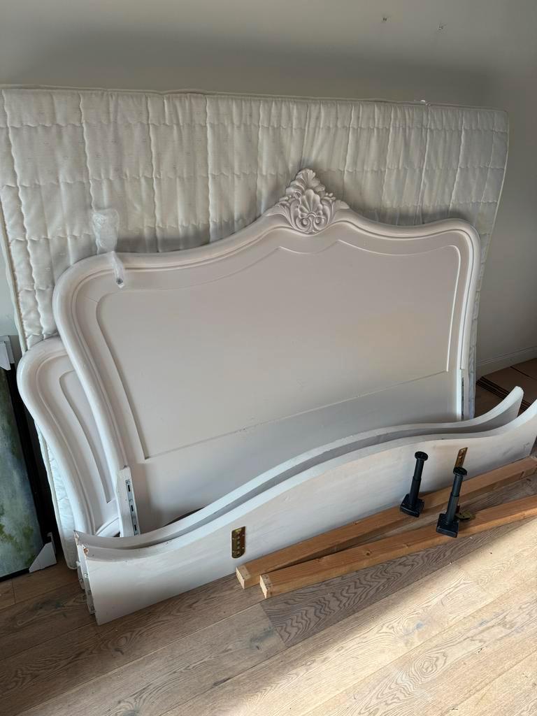 Massief houten prinsessenbed 160x200 met matras - Gratis!