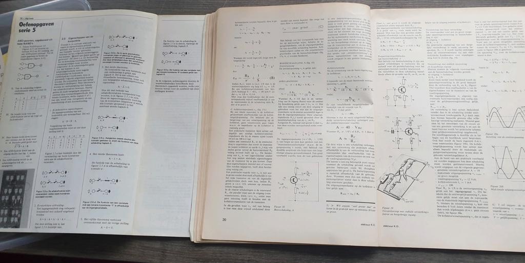 Digi-boek 1 & Ontwerptechniek Halfgeleiderschakelingen