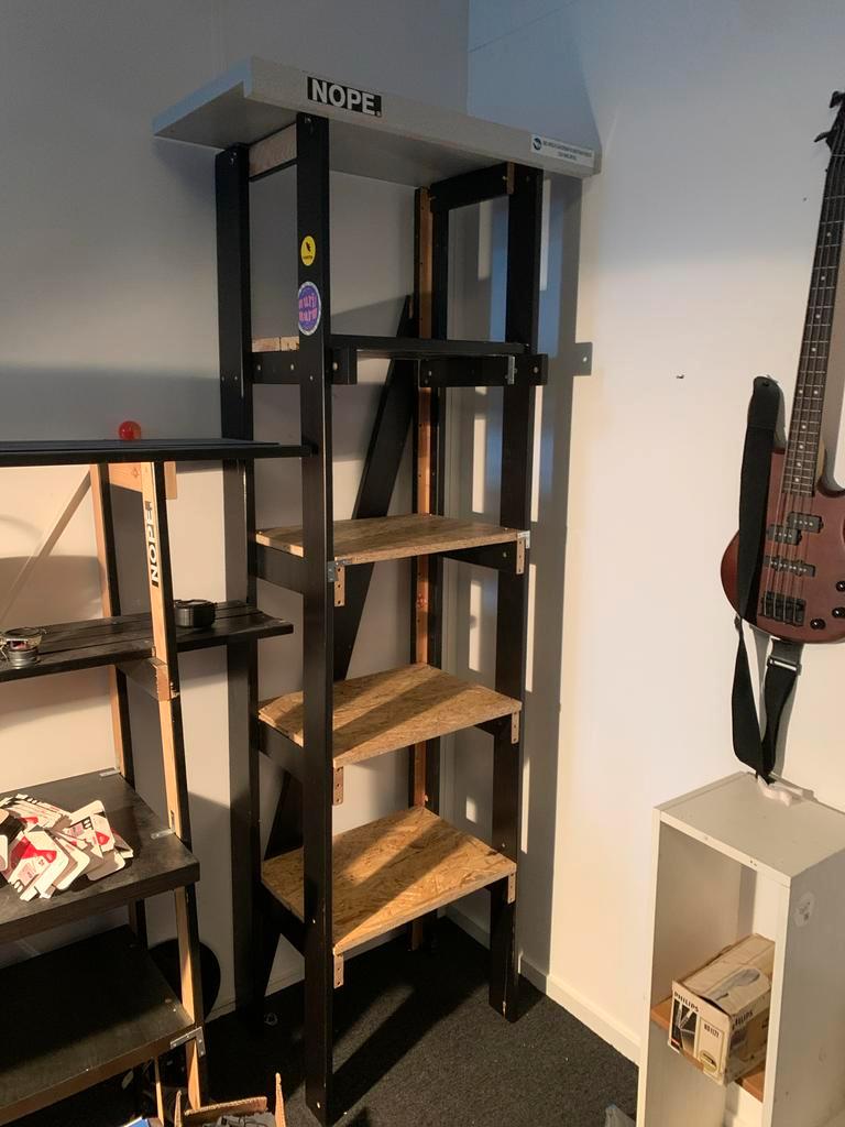 Houten wandrek 200x54x50 cm