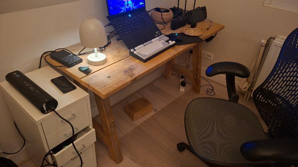 Houten bureau