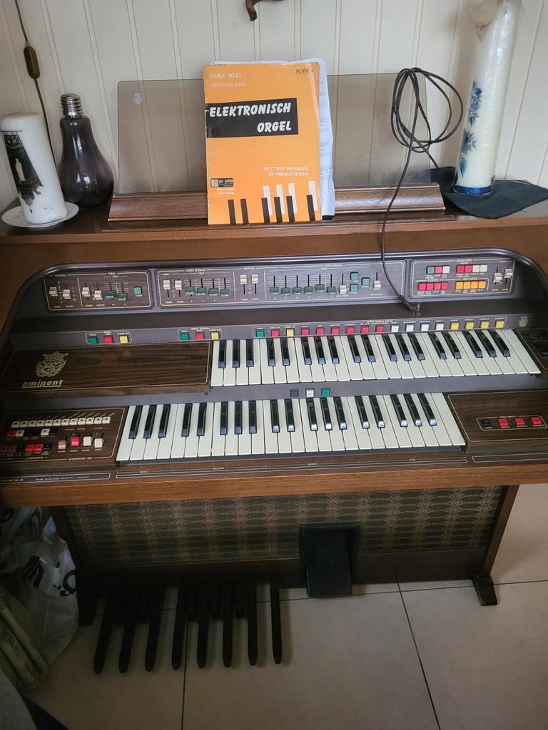 Eminent Orgel - Defect - Gratis Af te Halen
