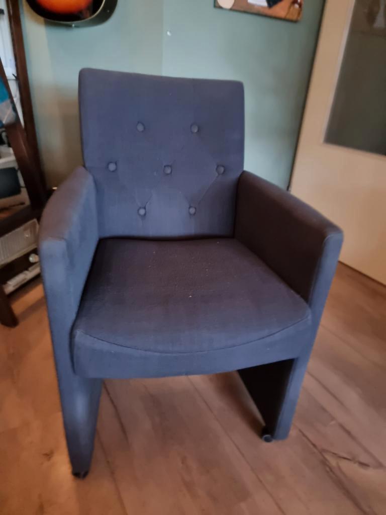 Eetkamerstoelen met wieltjes 6 stuks gratis  Dordrecht