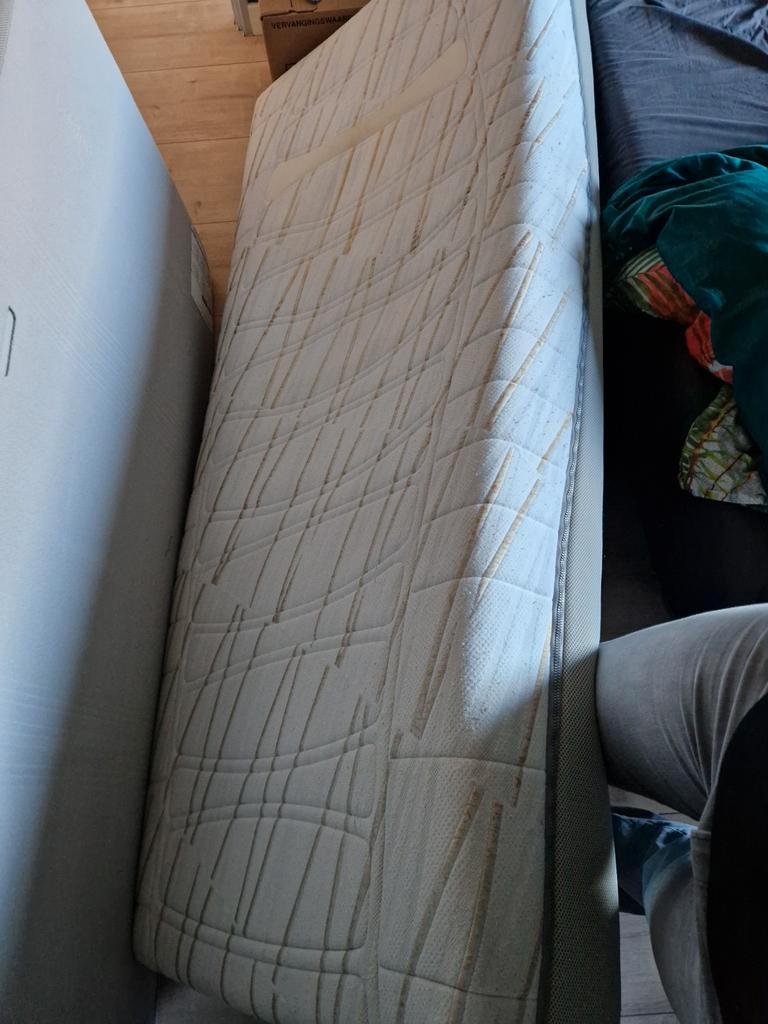 2x Auping Matras AVS Vivo Pocket Medium 90x210