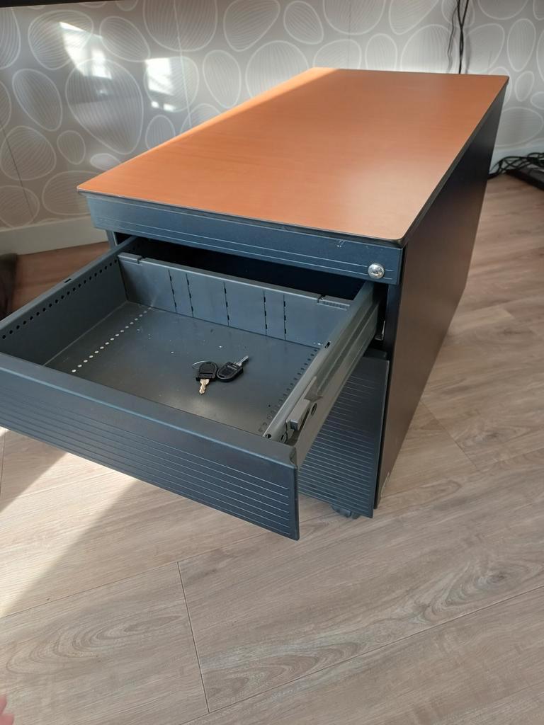 Ladeblok 80x43x54 cm met sleutels