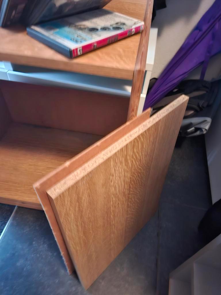 Oud TV kastje - gratis ophalen