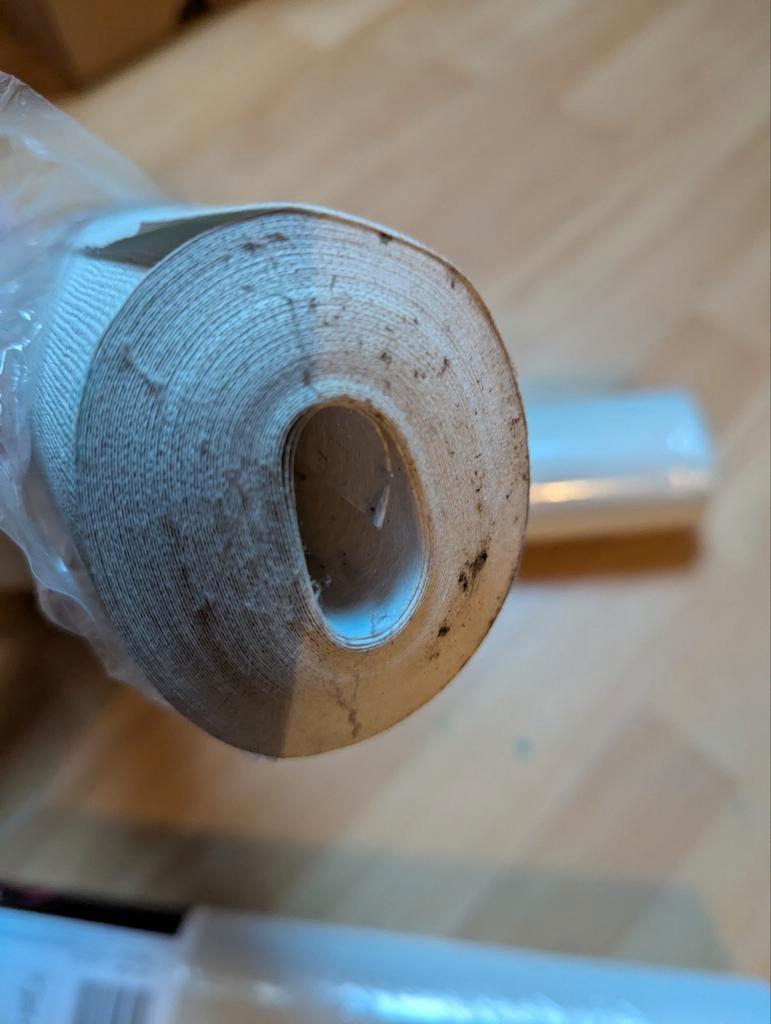 Gratis drie rollen behang