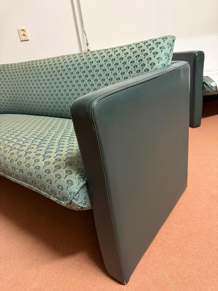 Design Leolux banken. 2,5 zits - 2 dezelfde banken