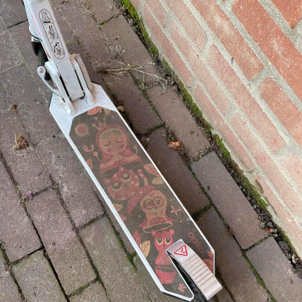 Oxelo roze stuntstep Decathlon - GRATIS