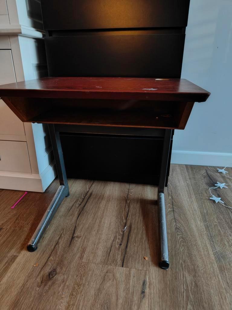 Ouderwets schooltafeltje + stoel - Gratis ophalen