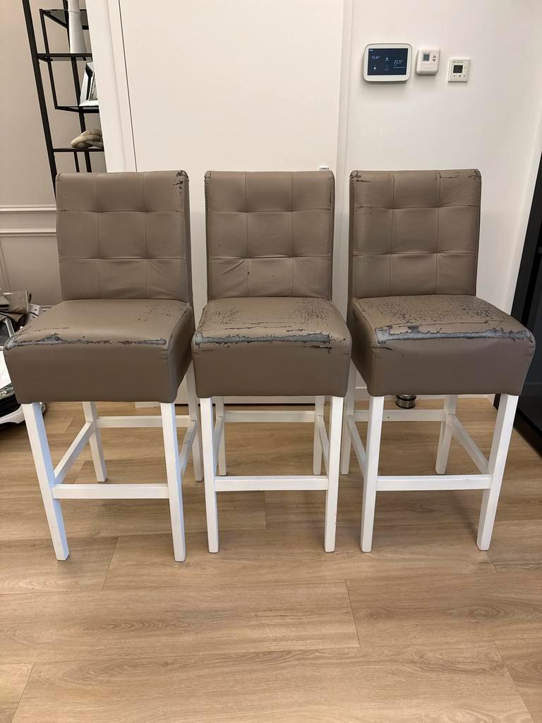 Set van 3 barstoelen