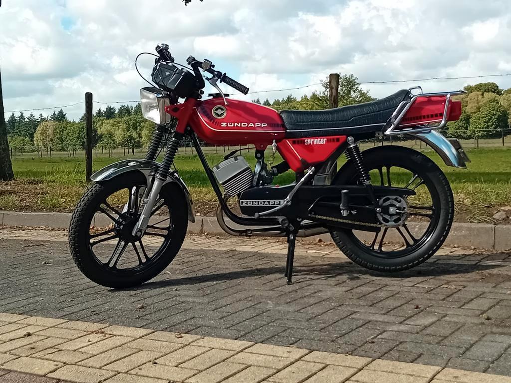 Zadel van zundapp sprinter 448-05 gezocht