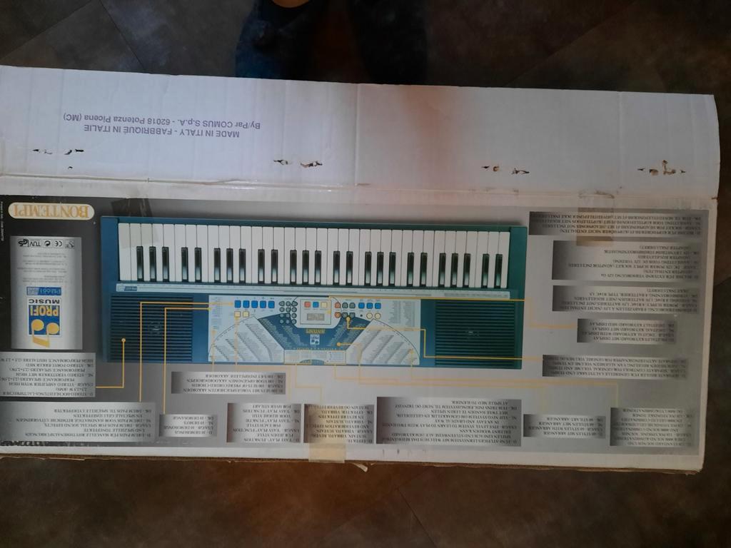 Bontempi PM 651 keyboard gratis
