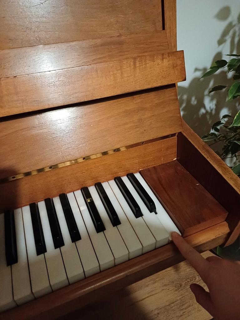 Piano gratis ophalen vanwege verhuizing
