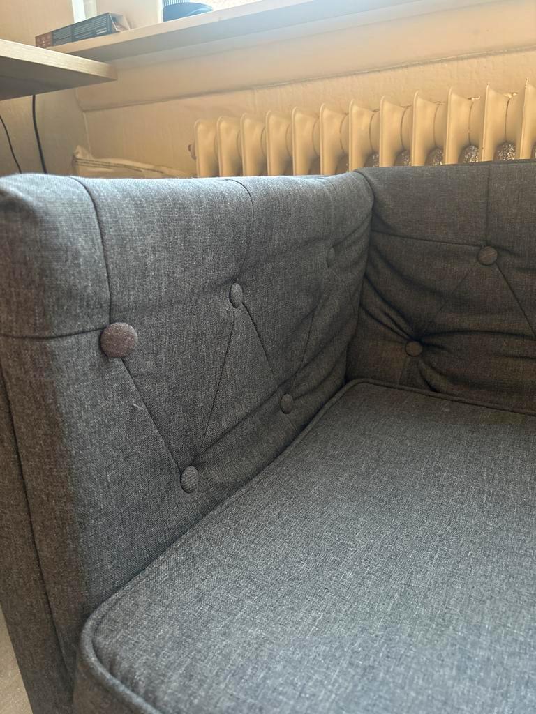 Tweezits bank met losse poten