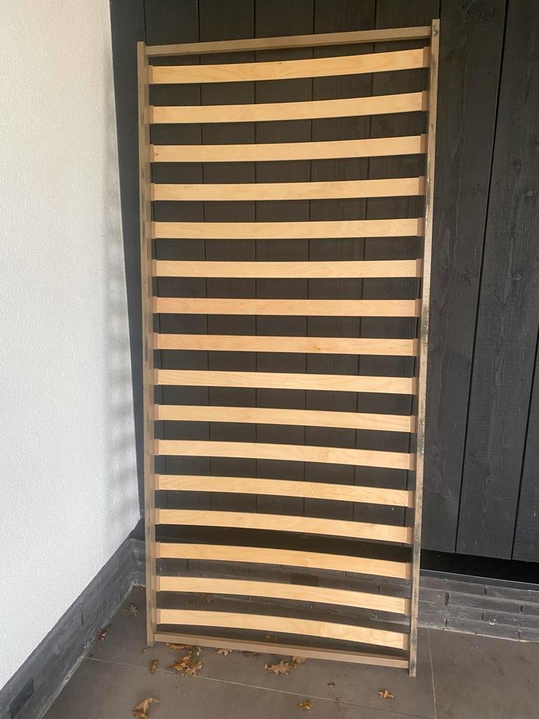 Lattenbodem 90x200 - Eenpersoons