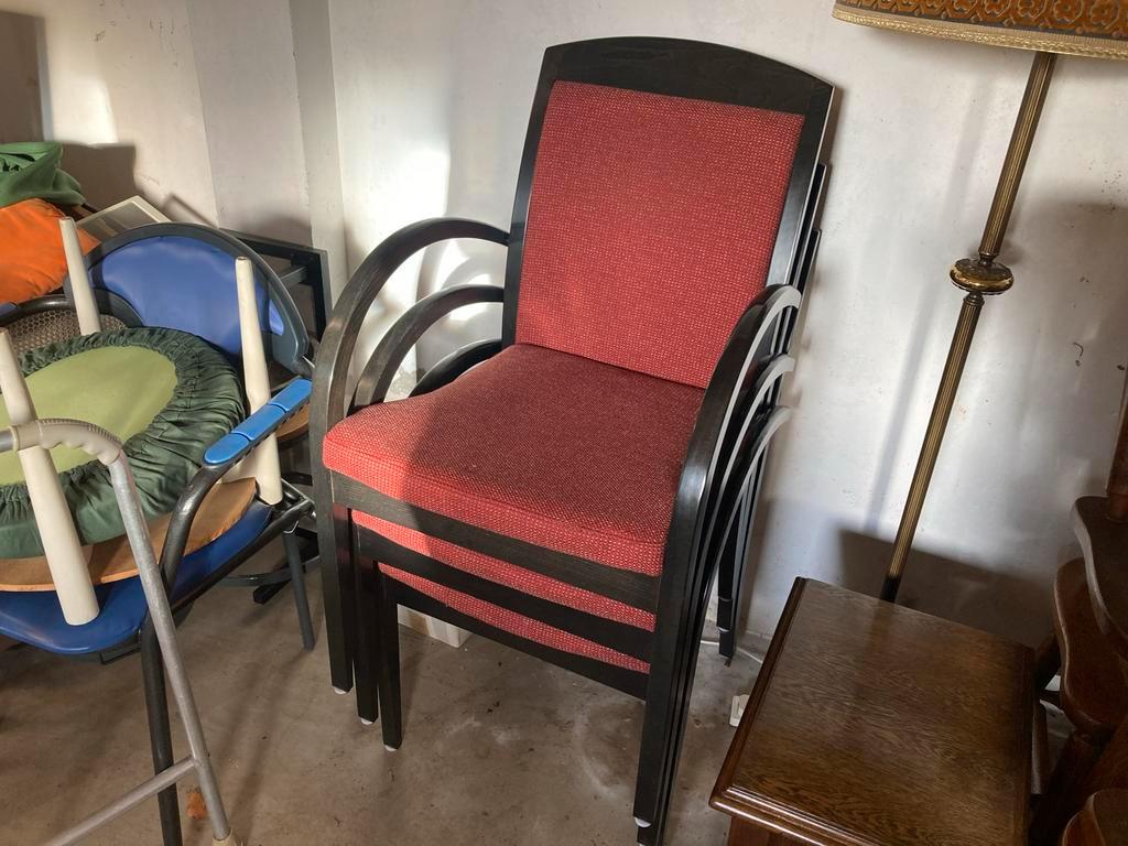 3 Stevige Eetkamerstoelen