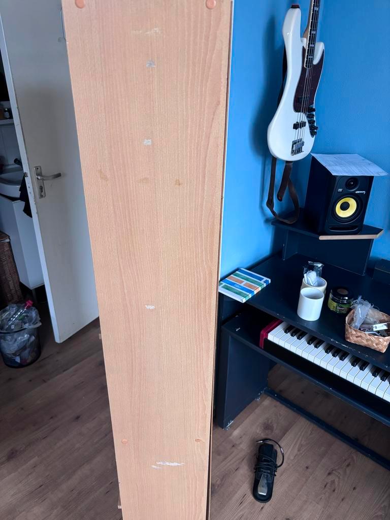 Gebruikte Boekenkast (gratis)