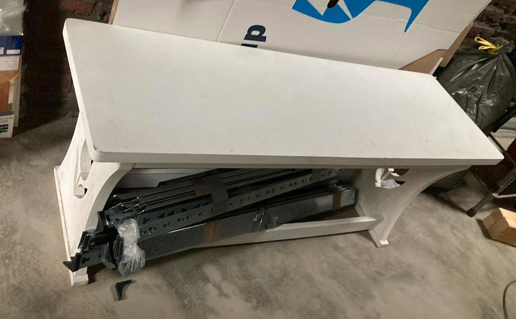 Leuk houten bankje met tulp motief 110 cm lang, gratis