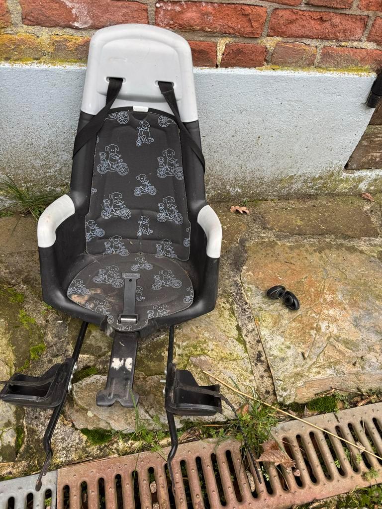 Fietsstoeltje. Gratis op te halen