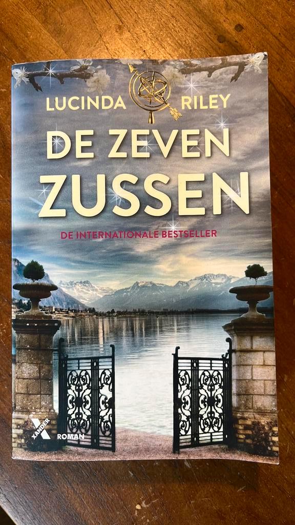 De zeven zussen zo goed als nieuw - gratis ophalen