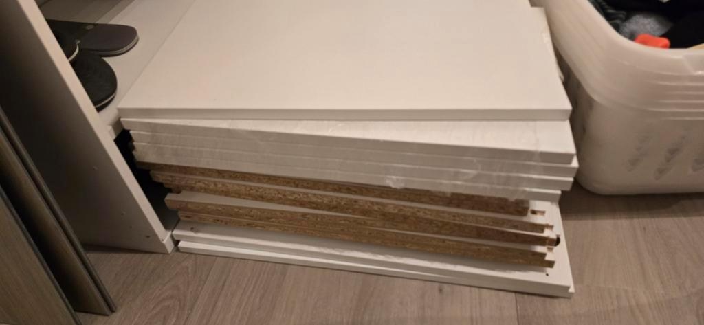 Planken voor besta kast gratis