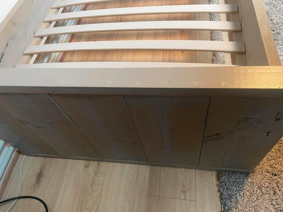 GRATIS: Steigerhouten eenpersoonsbed 90x200