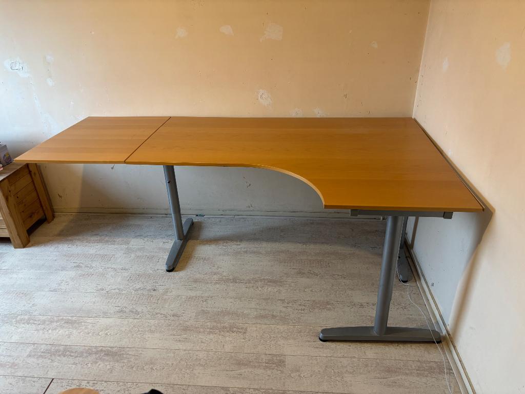 GRATIS AFHALEN SITTARD: L-vormig bureau 80x220 cm
