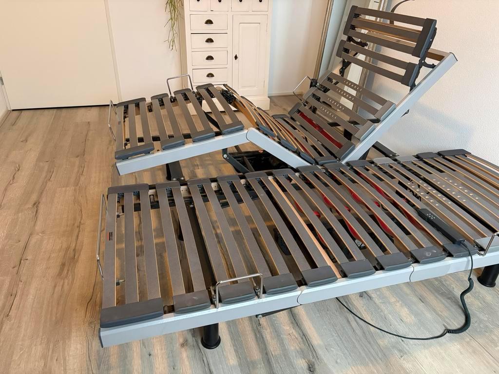 Tweepersoonsbed elektrisch verstelbaar