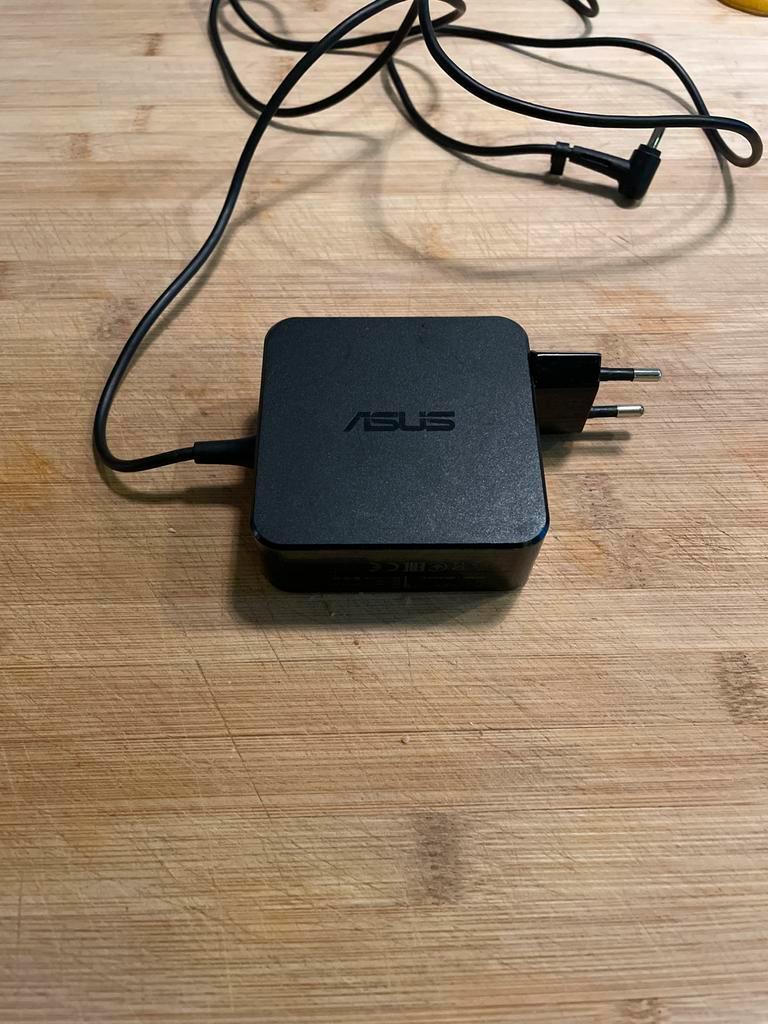 Asus Laptop Oplader