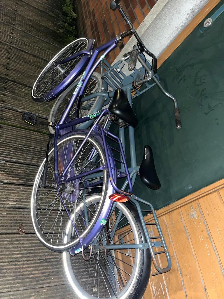 Batavus meisje fiets en een jongen fiets - Gebruikt gratis