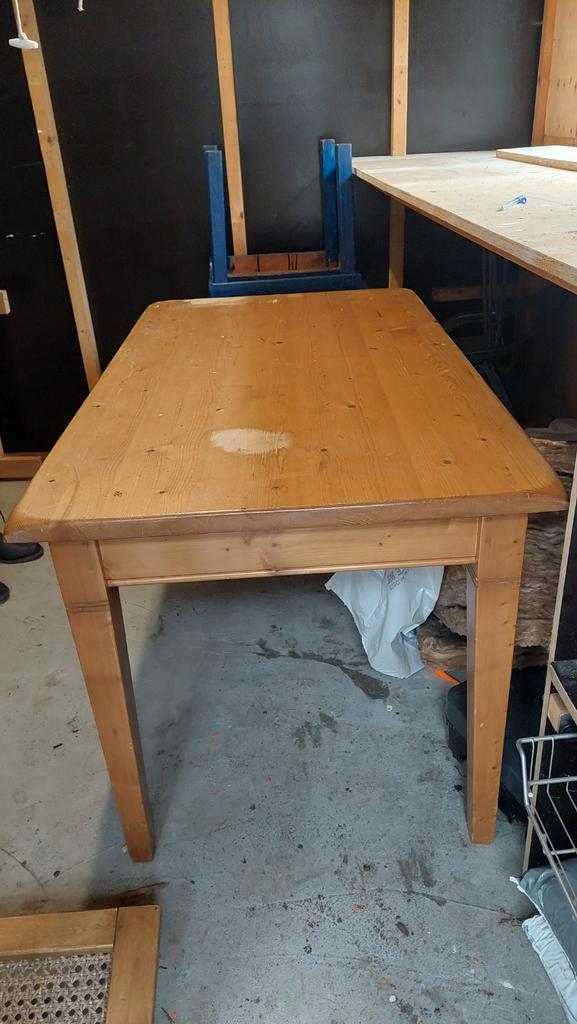 Houten tafel met lade 80x140x80 (lxbxh)