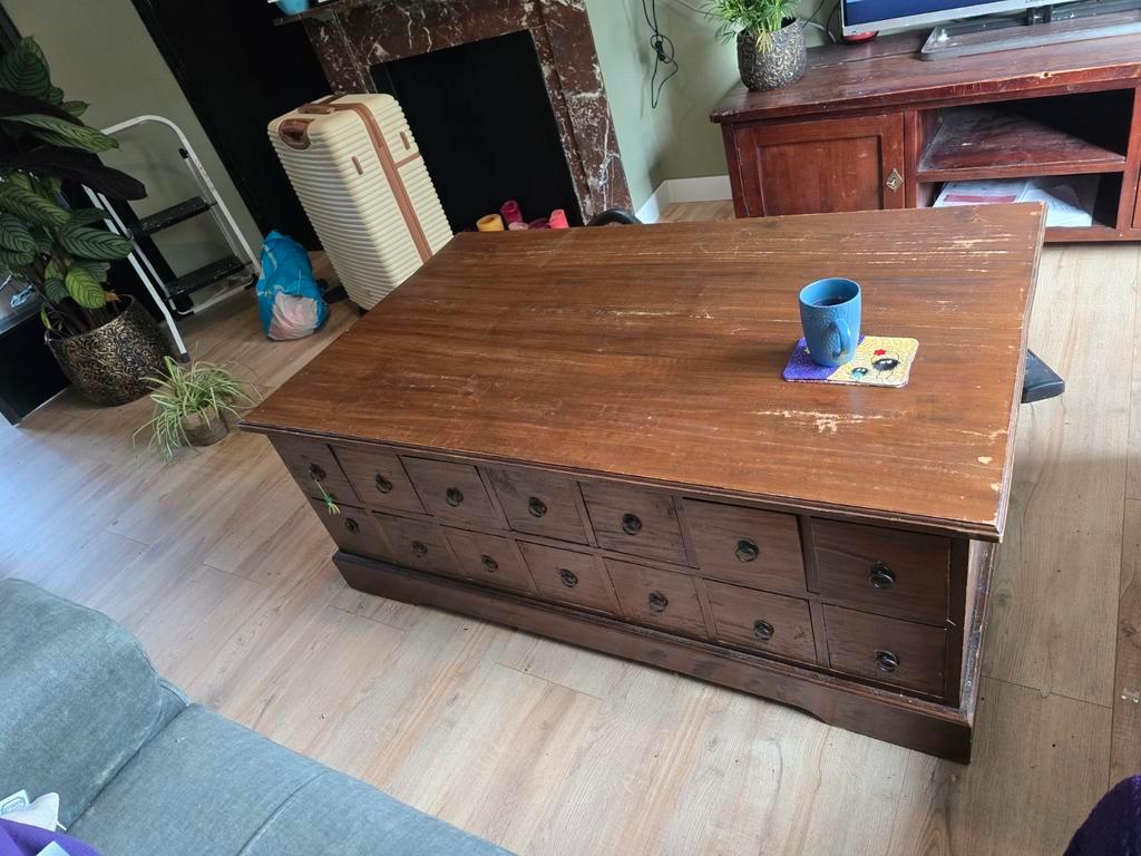 Gratis salontafel groot veel laadjes zsm ophalen