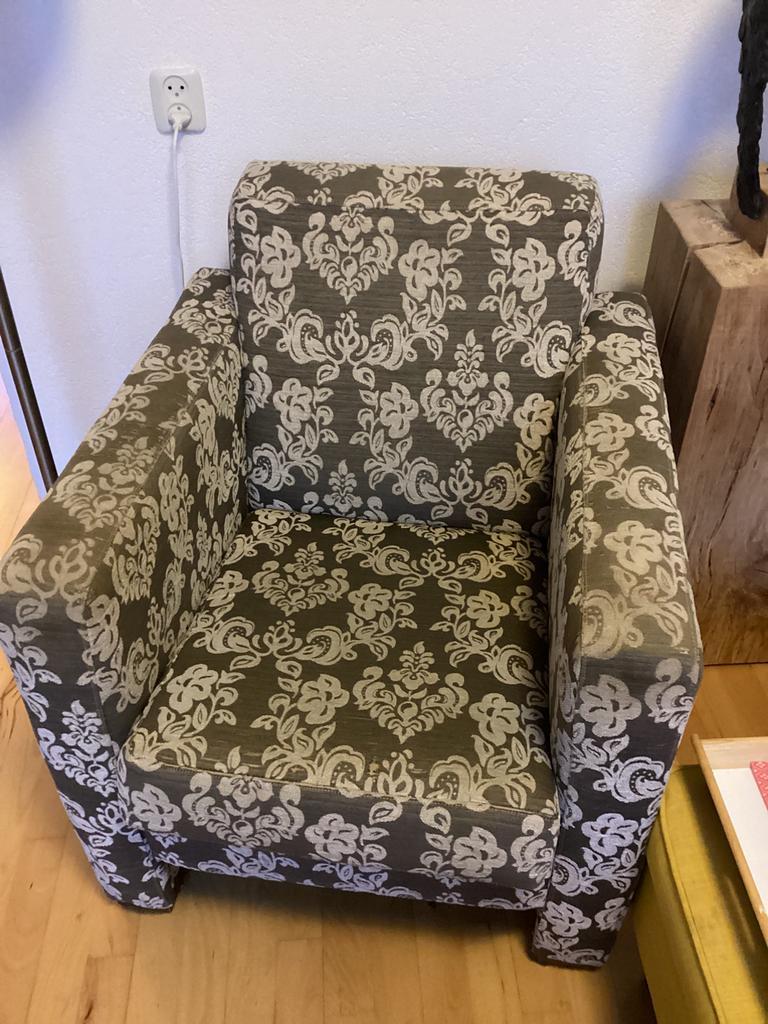 Fauteuils vandaag of morgen gratis af te halen