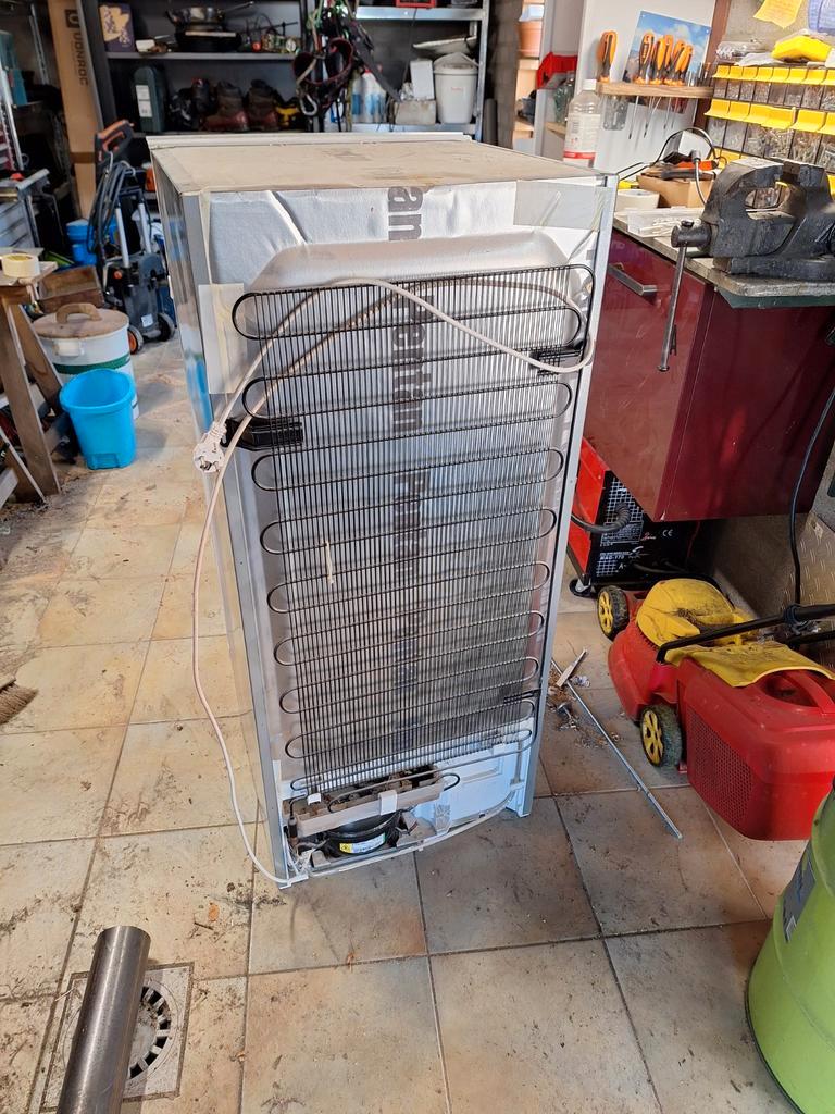 Koelkast - Prima staat, gratis af te halen!