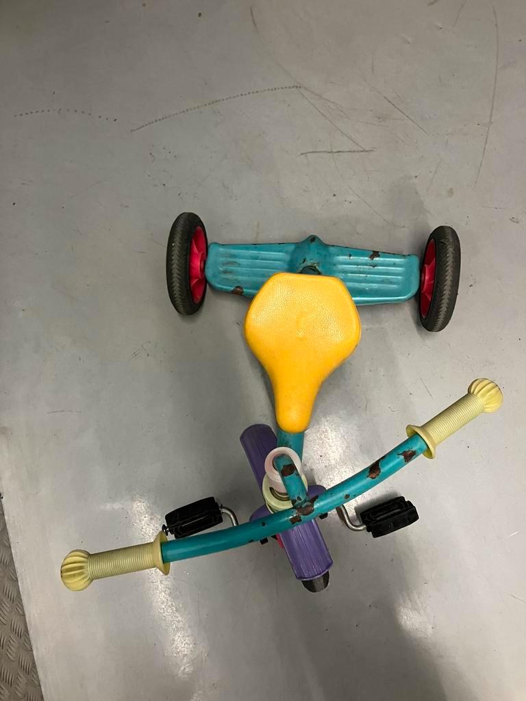 Vintage driewieler gratis