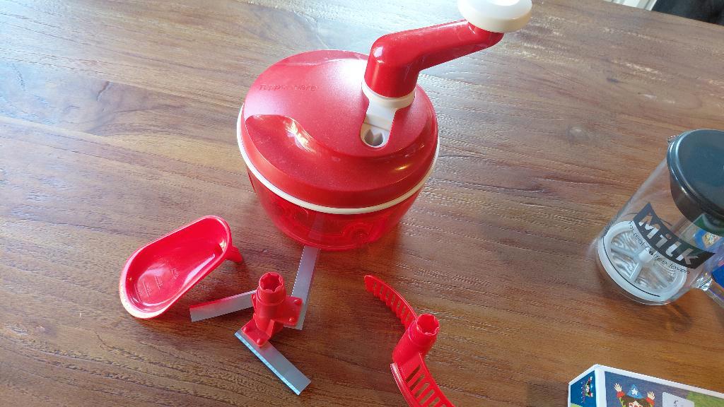 Tupperware quick fix