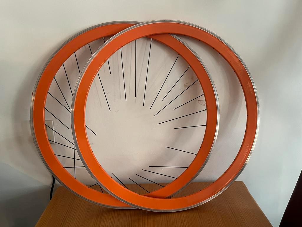 Trek district 1 originele hoge velg oranje.