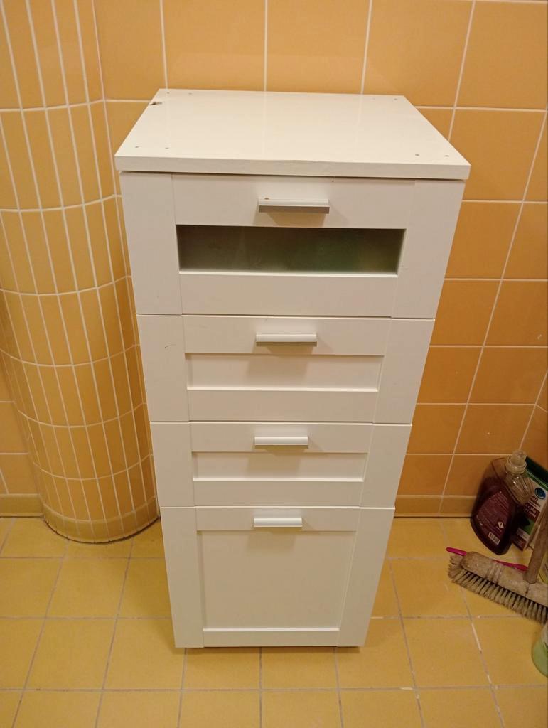 Badkamerkast , gratis