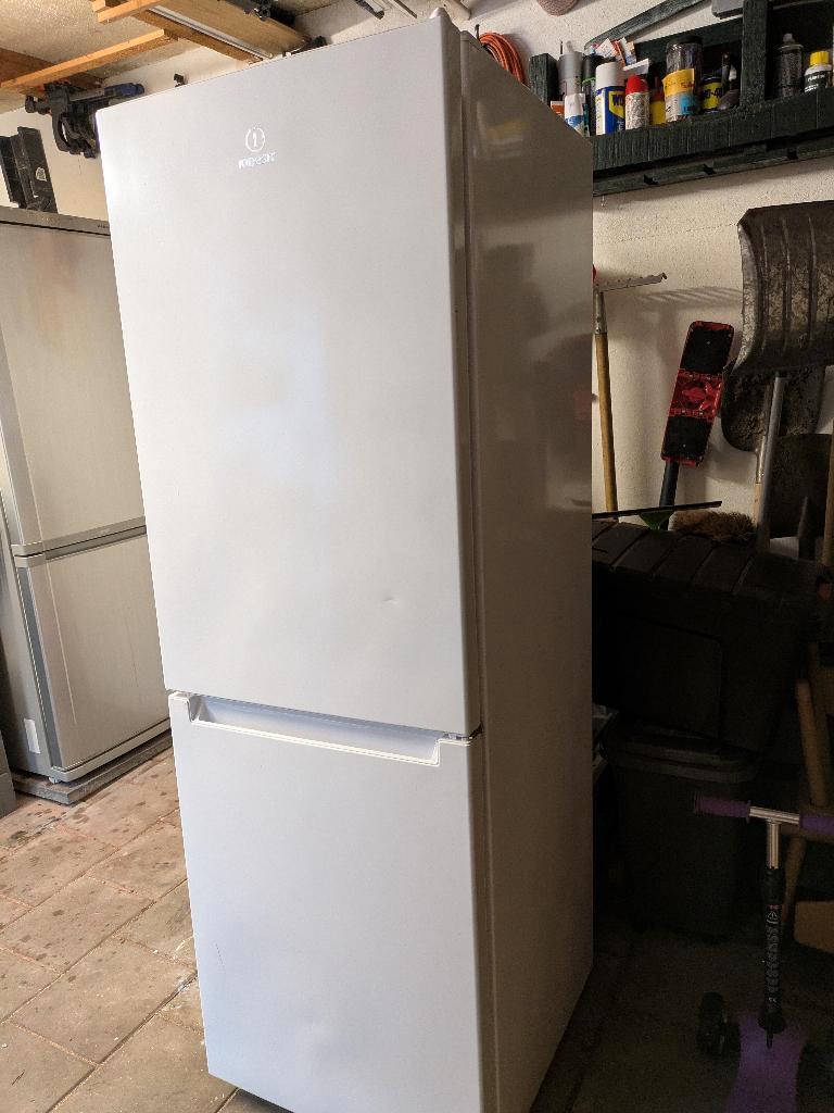 Indesit koel/vriescombinatie (gratis ophalen)