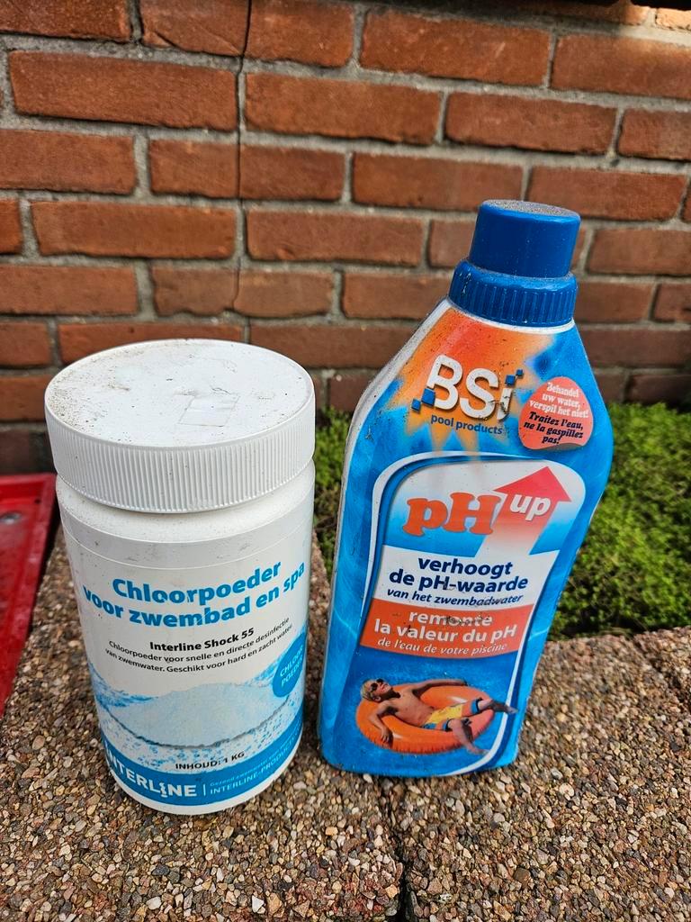 Zwembad Chloorpoeder en pH waarde - Gratis af te halen!