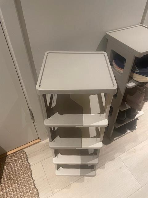 Shoe cabinet for free - only pick up