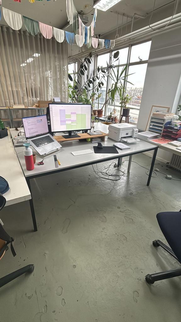 Gratis bureau op te halen in Rotterdam