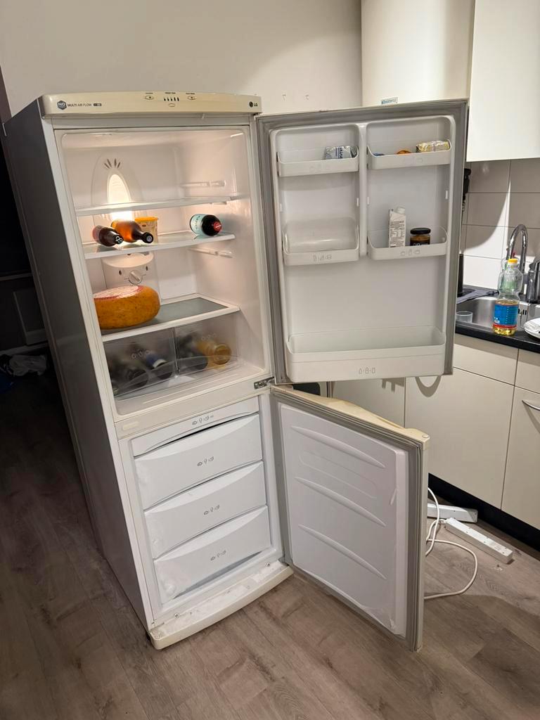 Koelkast/vries combinatie