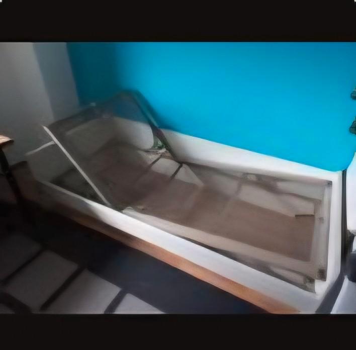 Gratis Eenpersoonsbed. Bezorgingmogelijk.