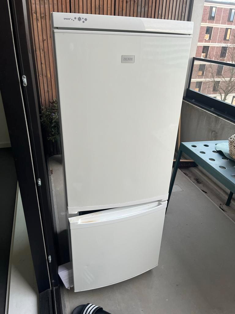 Gratis Zanussi Koelkast - Ophalen!