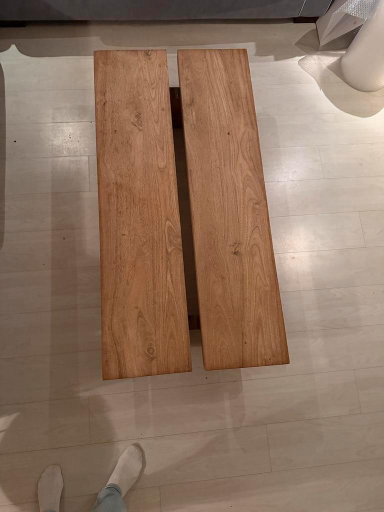 Gratis Woonkamer Tafel - 140x70x31 cm - Ophalen 16 dec